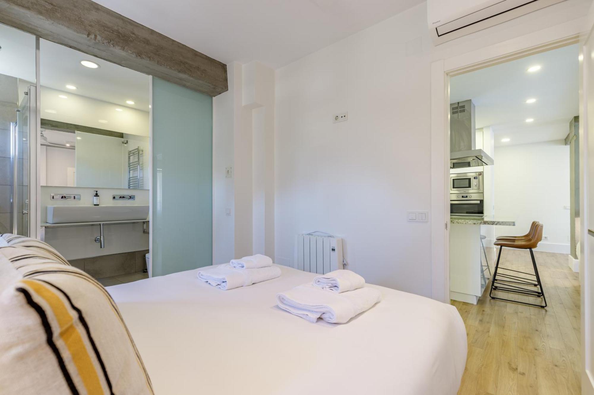 Six Apartments By Caleta Homes มาลากา ภายนอก รูปภาพ