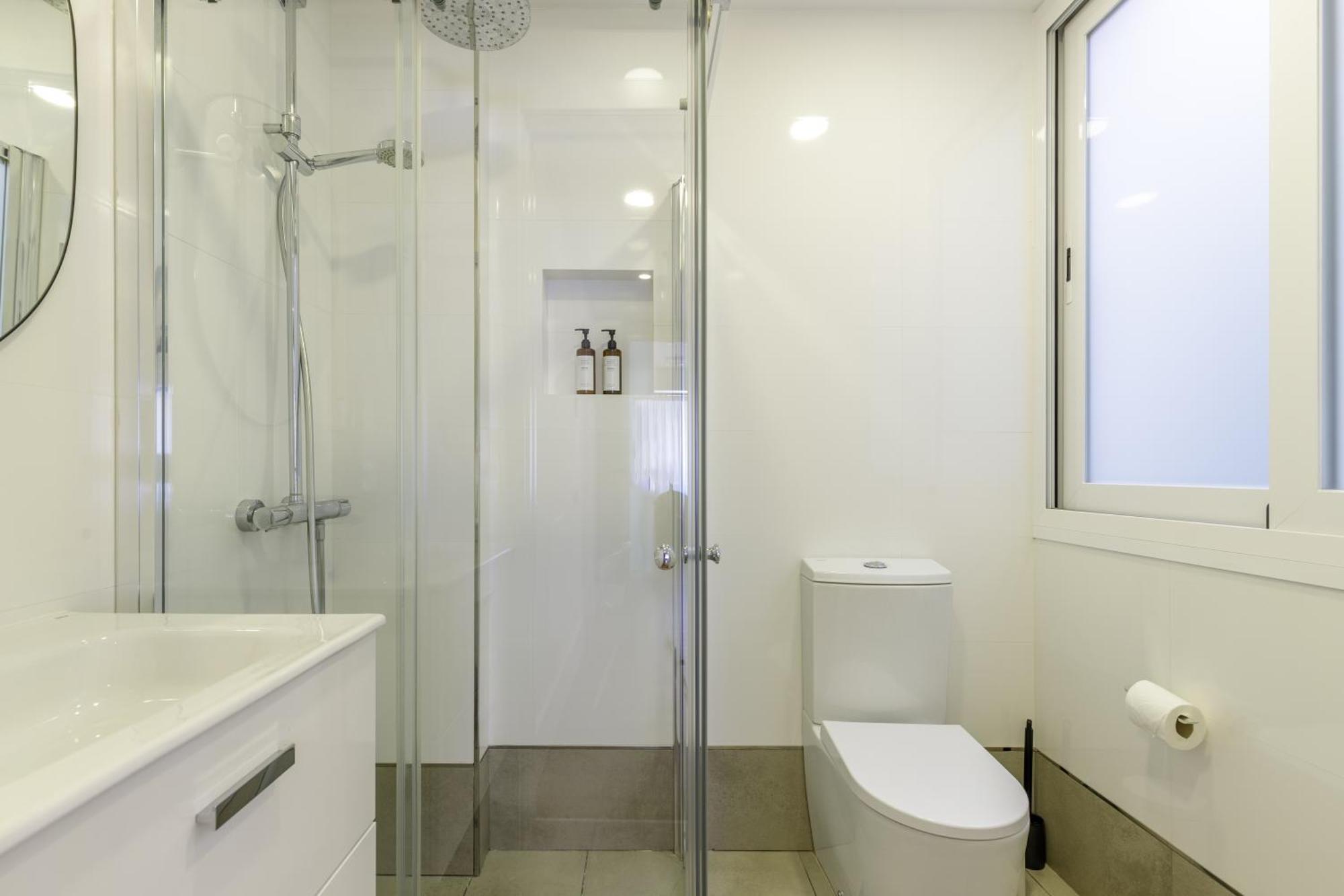 Six Apartments By Caleta Homes มาลากา ภายนอก รูปภาพ