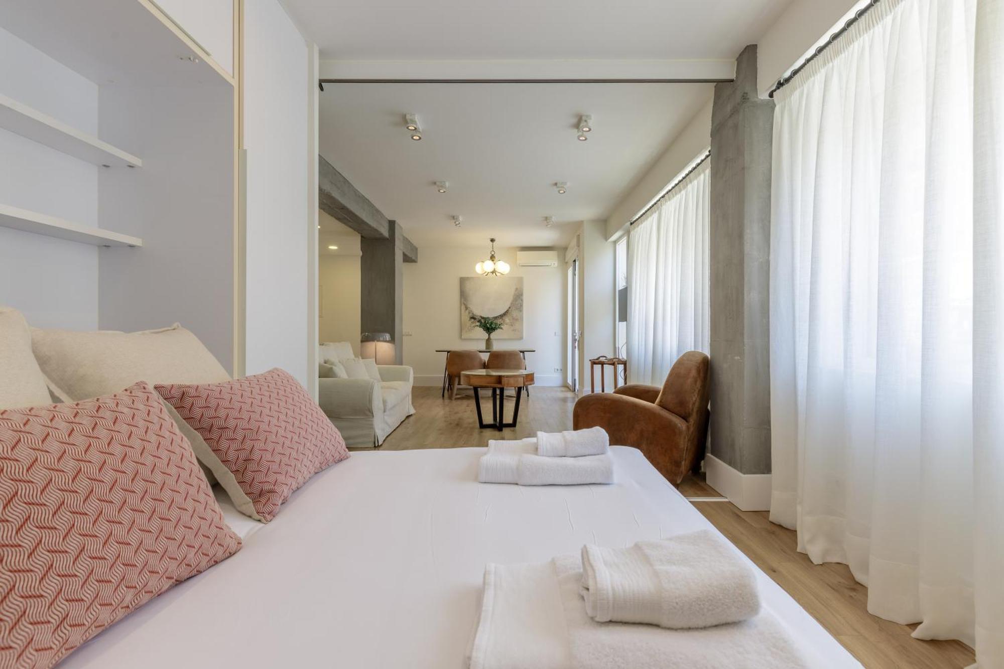Six Apartments By Caleta Homes มาลากา ภายนอก รูปภาพ