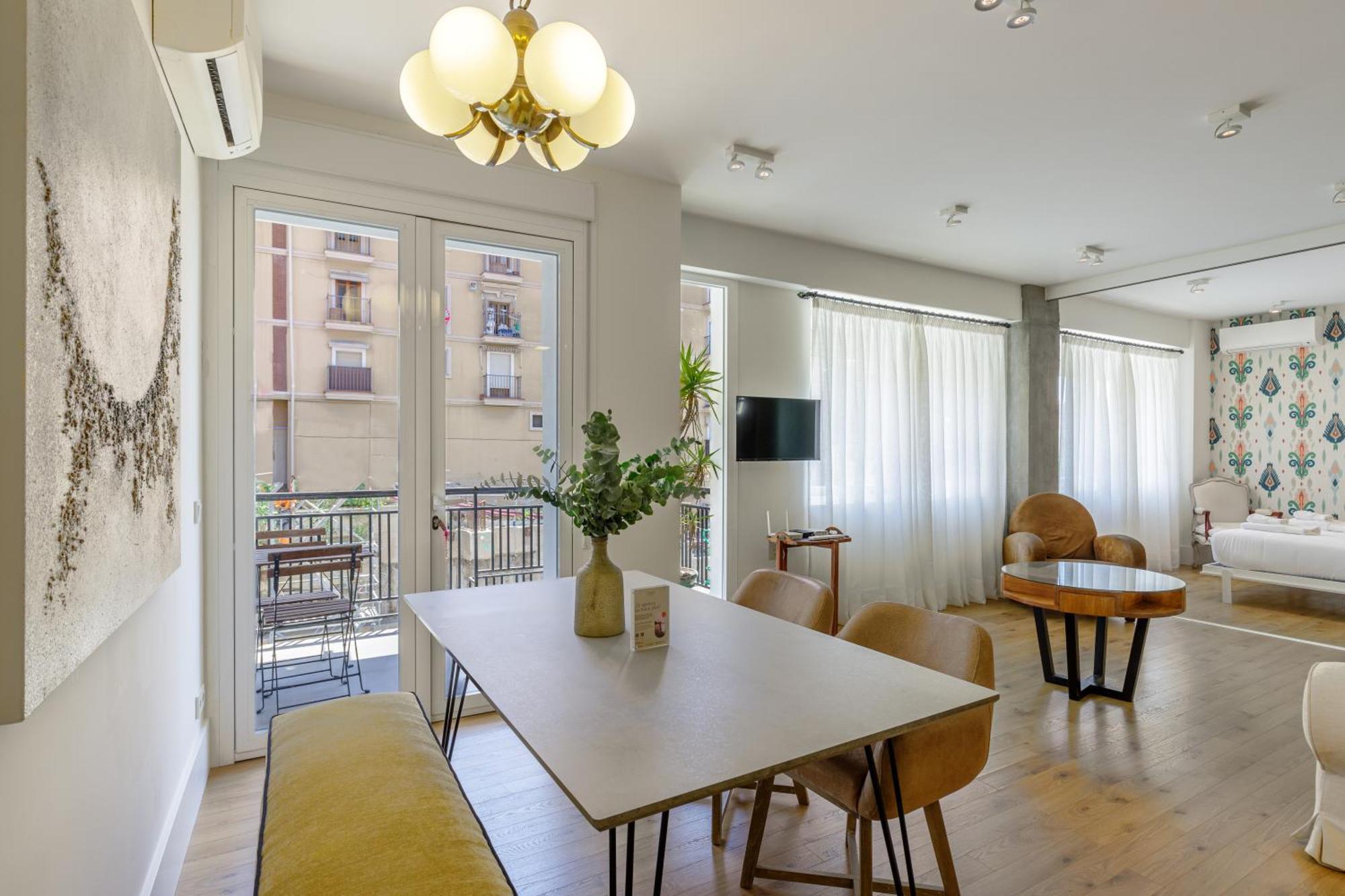 Six Apartments By Caleta Homes มาลากา ภายนอก รูปภาพ