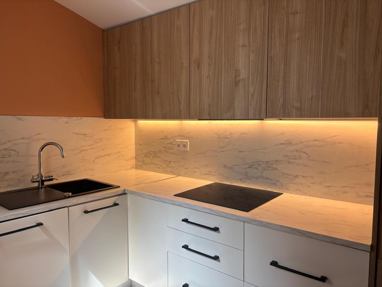 Six Apartments By Caleta Homes มาลากา ภายนอก รูปภาพ